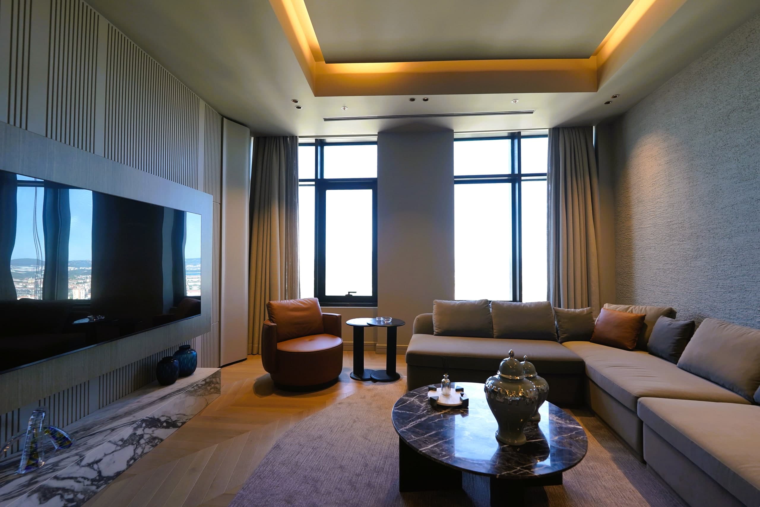 Levent Tower — نما 33