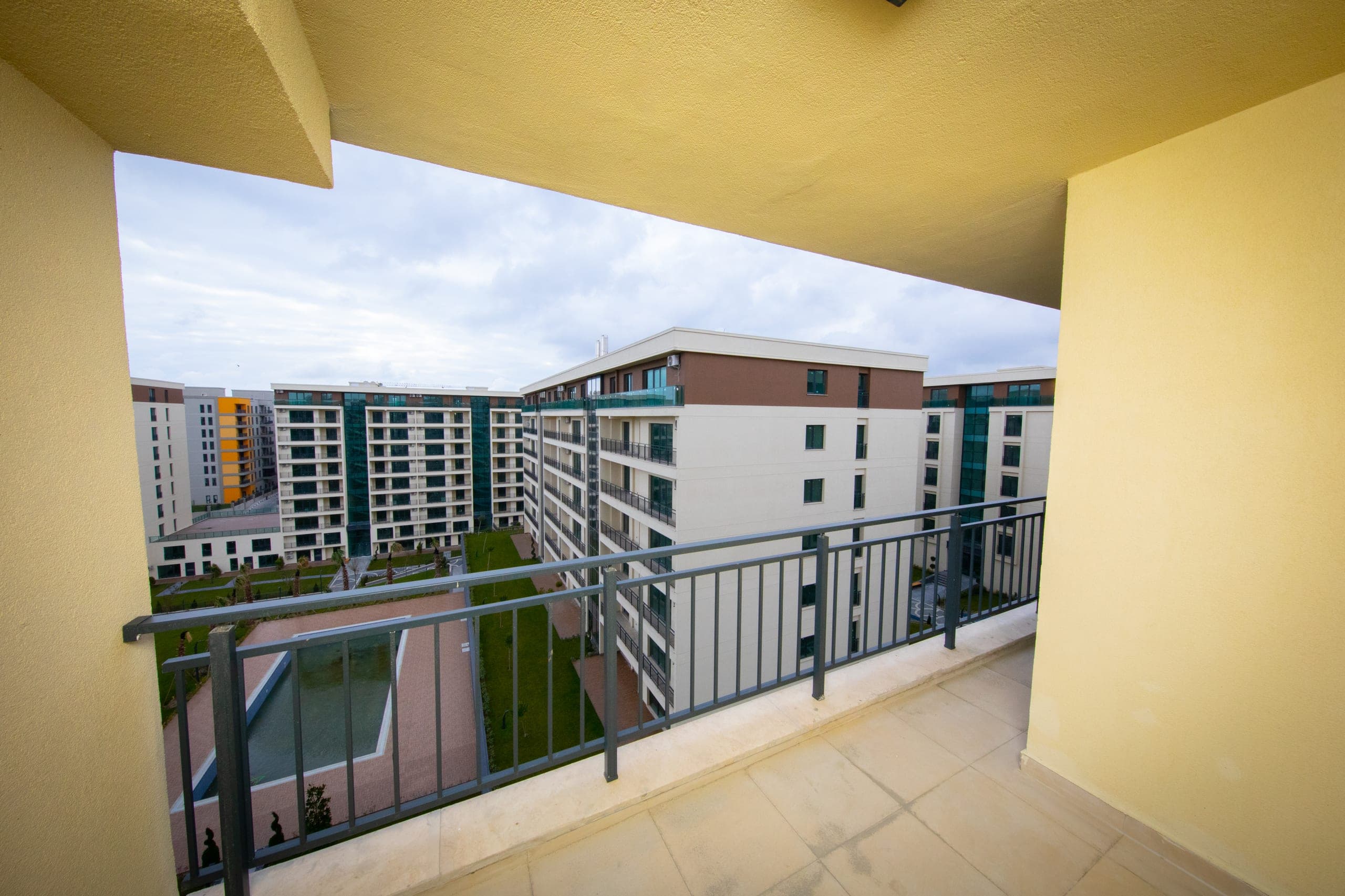 Honor Compound — view 2