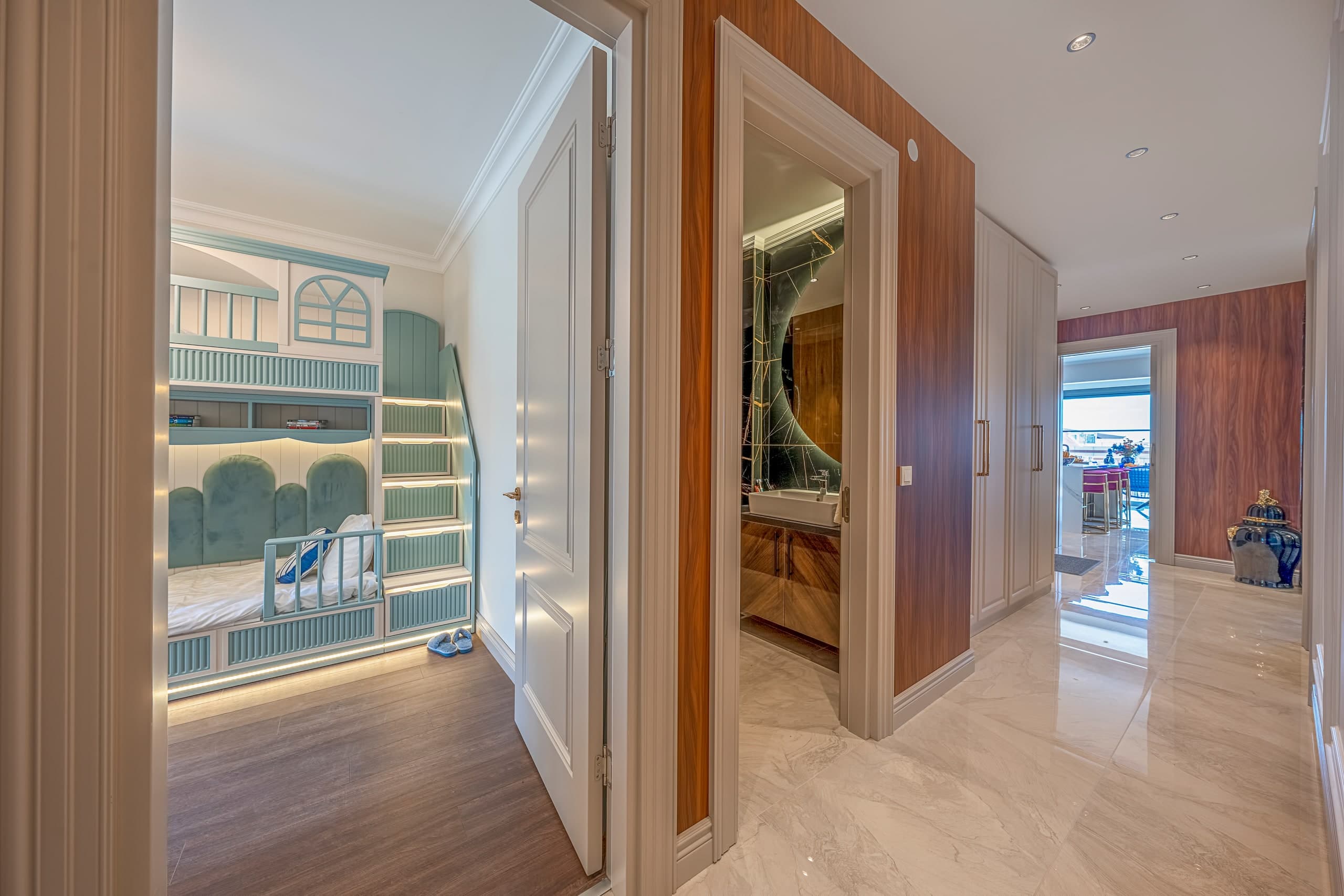 Sea Havean — view 38