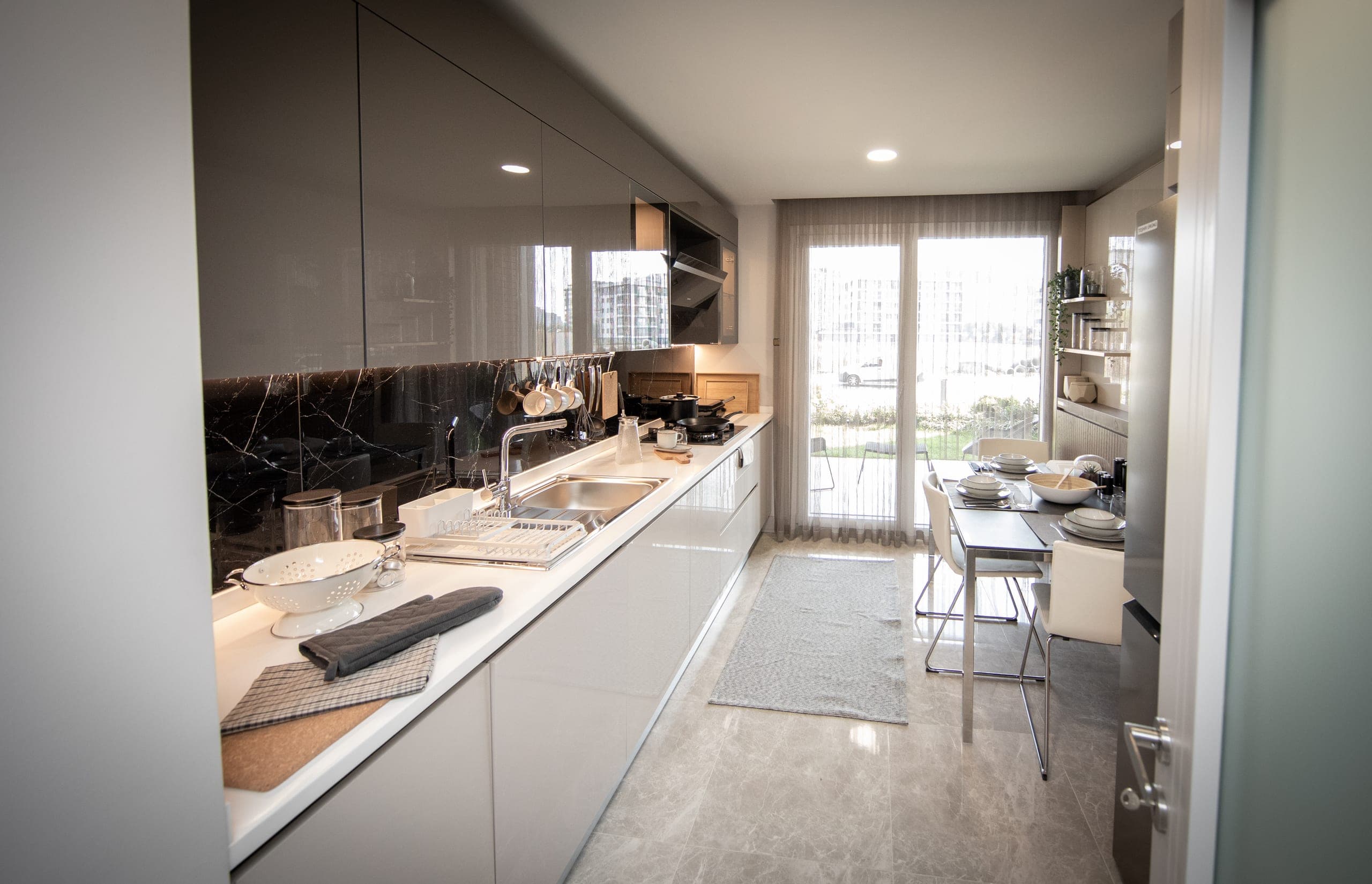 Sun Marin Houses — نما 9