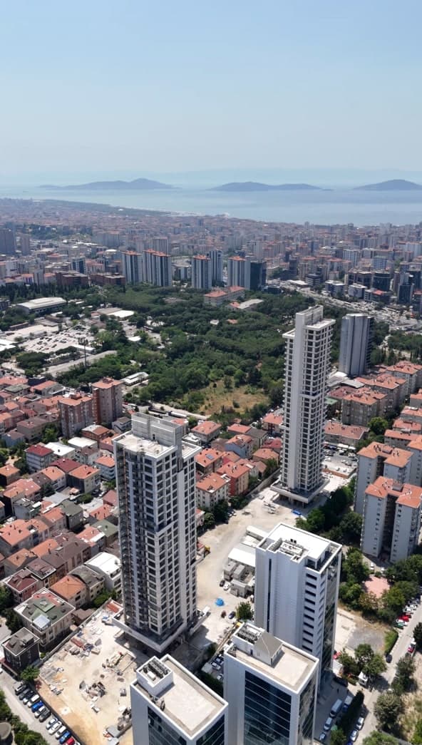 Twice Towers — view 14